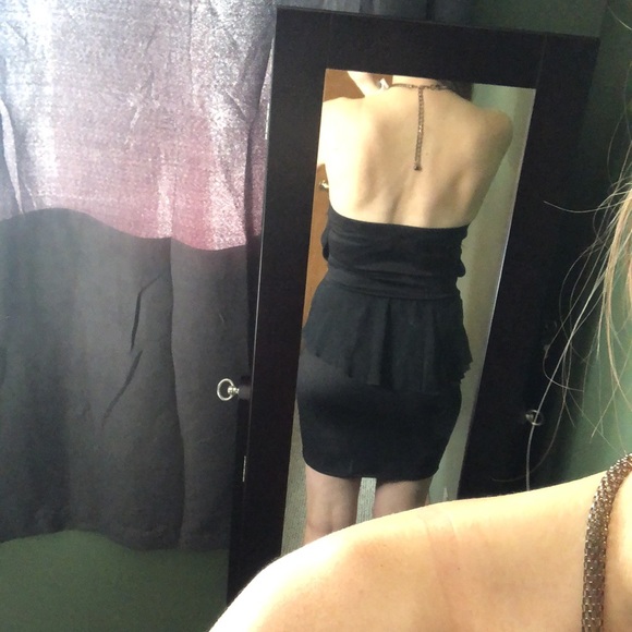 Black peplum dress - Picture 4 of 7